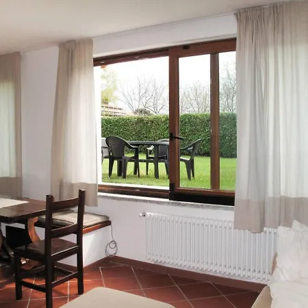 Lägenhet Casa Mario Spacious Garden Apartments, Domaso